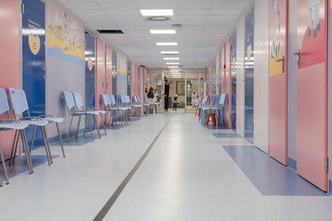 Ophthalmology and Gastroenterology Clinic Children’s Memorial Health Institute